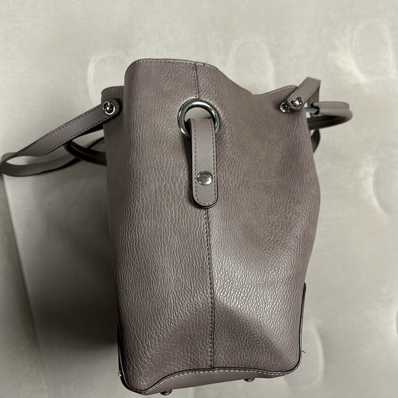 SONDRA ROBERTS Squared Gray Vegan Leather Double Handle Large Hobo Shoulder Bag - Picture 5 of 11